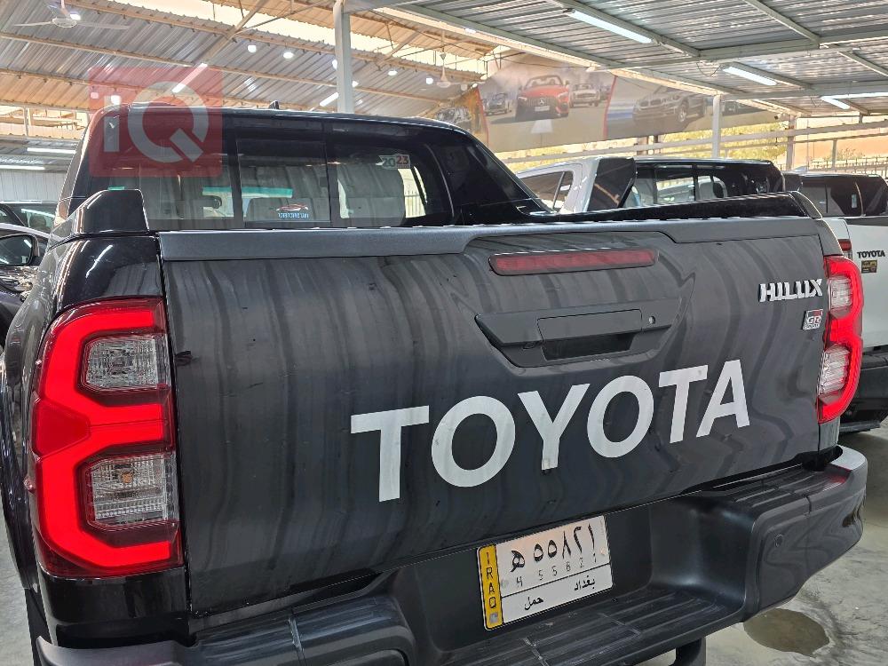 تويوتا هايلوكس